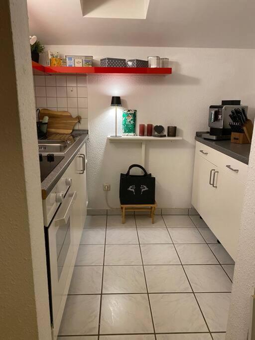 Neues Ruhiges Apartment, Bergblick, Stellplatz Бишофсвизен Екстериор снимка