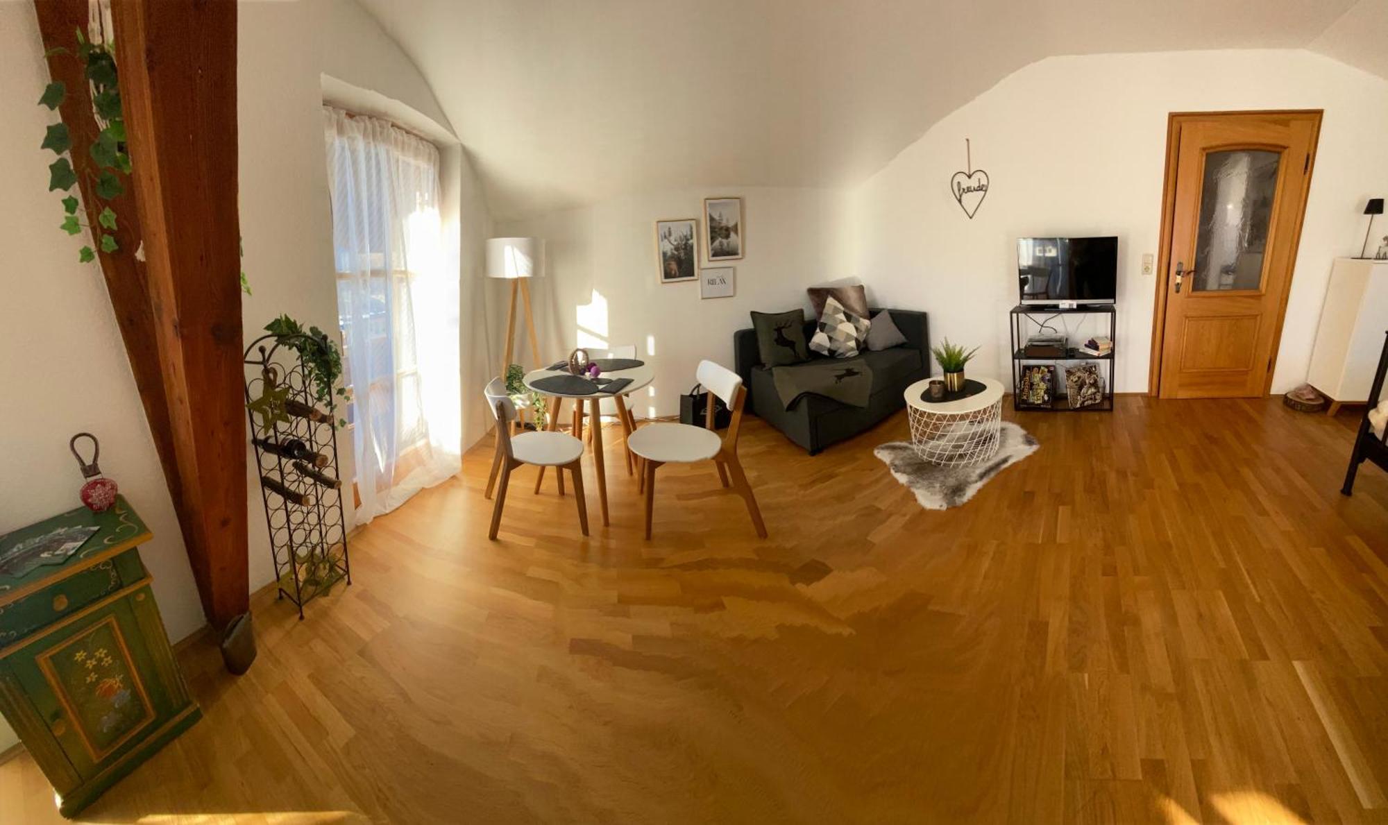 Neues Ruhiges Apartment, Bergblick, Stellplatz Бишофсвизен Екстериор снимка