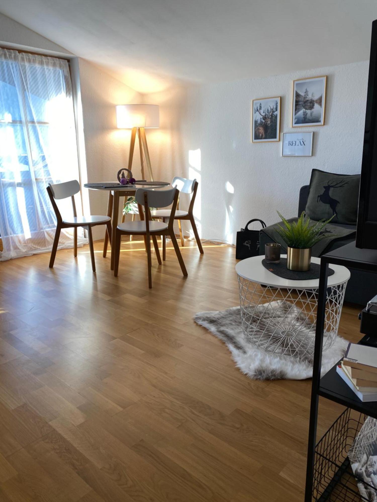 Neues Ruhiges Apartment, Bergblick, Stellplatz Бишофсвизен Екстериор снимка